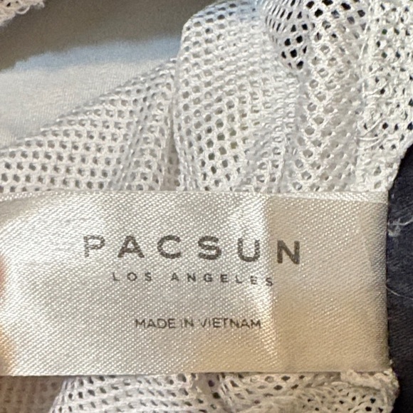 PacSun Men’s Black Swim Trunks with Banana and Leaf Print Size Large - Picture 7 of 13